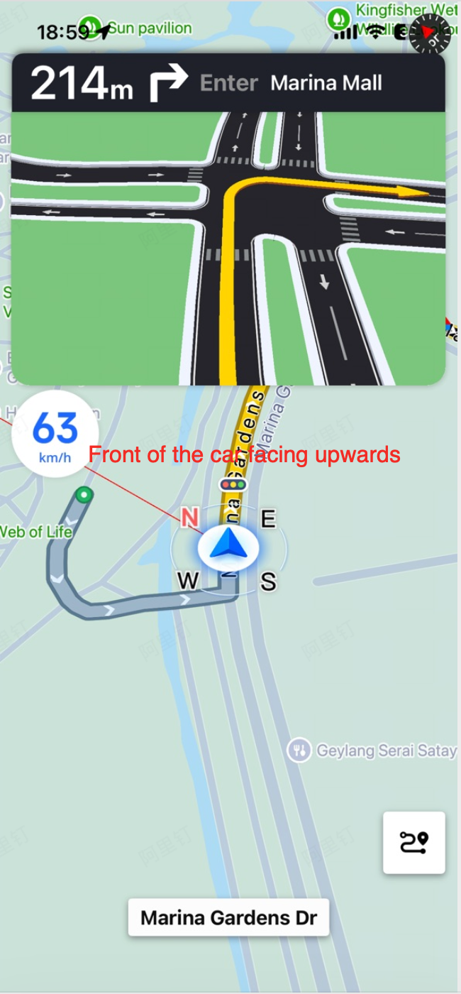Tracking mode with North Up orientation where the map is fixed with north at the top and vehicle heading rotates