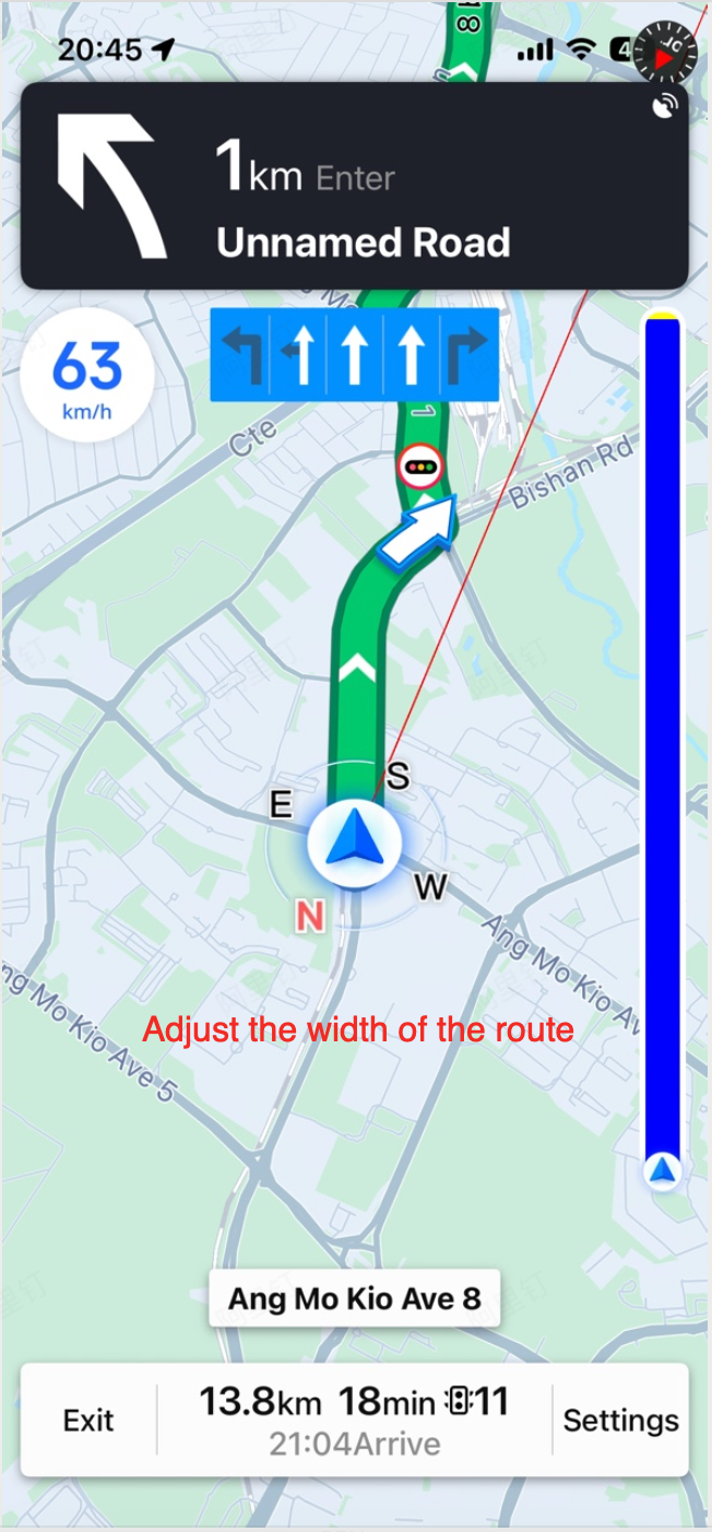 Route width customization showing the adjustable solid and dashed polyline segments on the navigation map
