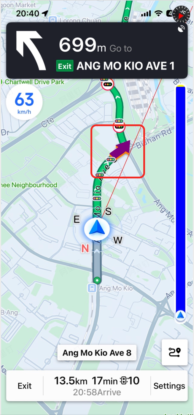 Custom turn arrow overlay indicating the direction and distance of the next navigation maneuver on the map
