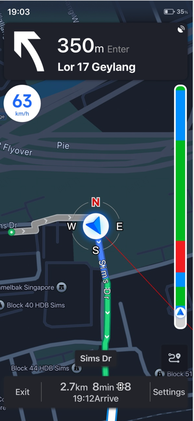 Day and night mode automatic switching showing the dark theme map interface during nighttime navigation